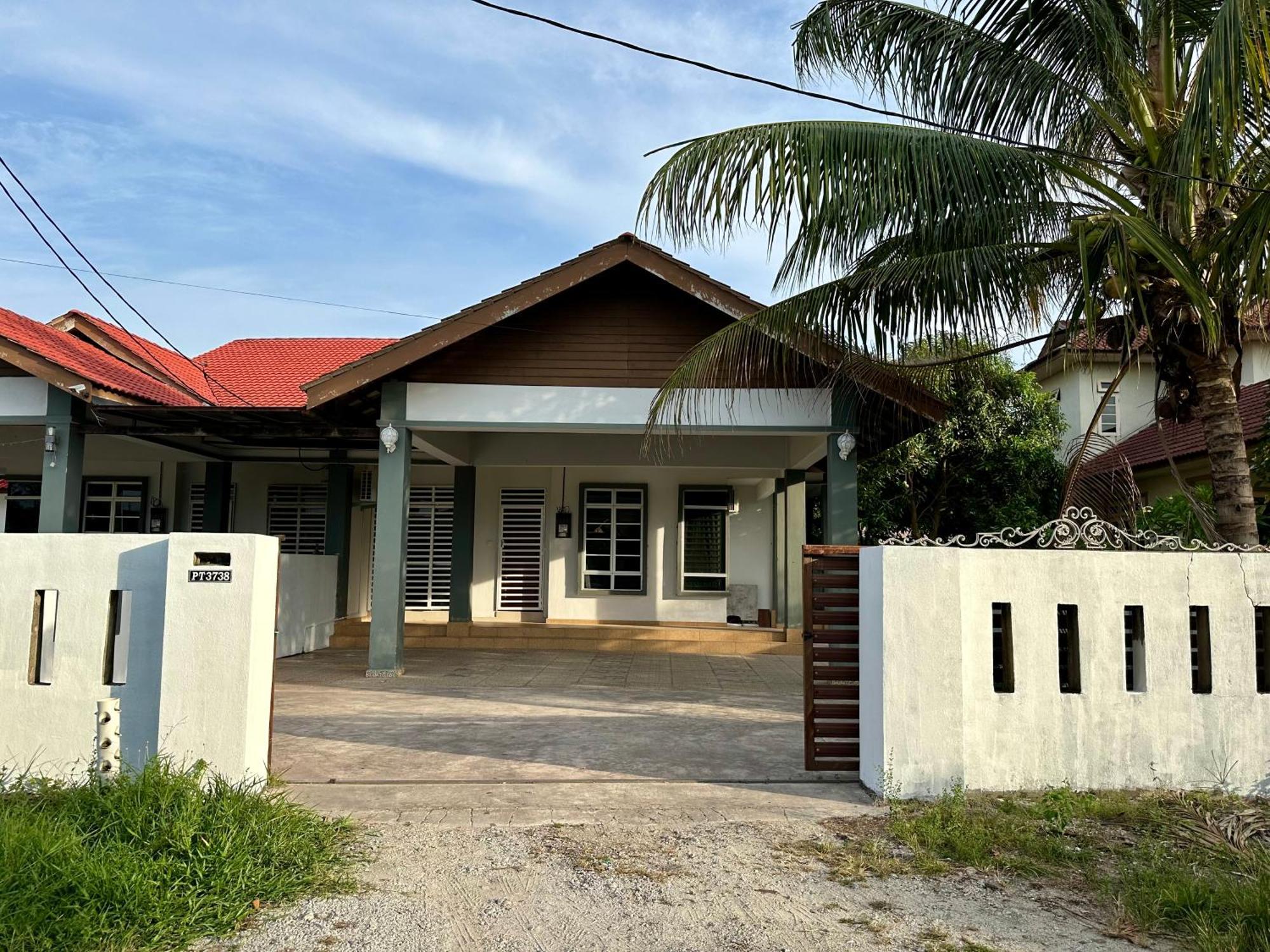Sara Homestay Kuala Terengganu Dış mekan fotoğraf
